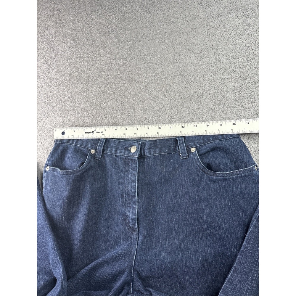 Karen Scott Women's Size 12 Straight Dark Wash‎ Mid Rise Cropped Capris - Picture 5 of 11